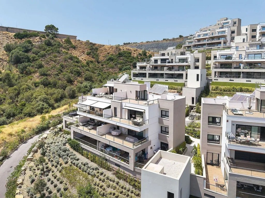 Penthouse in Nueva Andalucia, Marbella, Spain 4 - 18679496