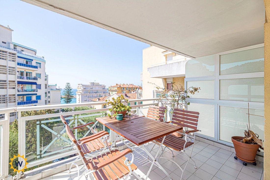 Apartment in Le Port, Nice, France 2 - 18679412