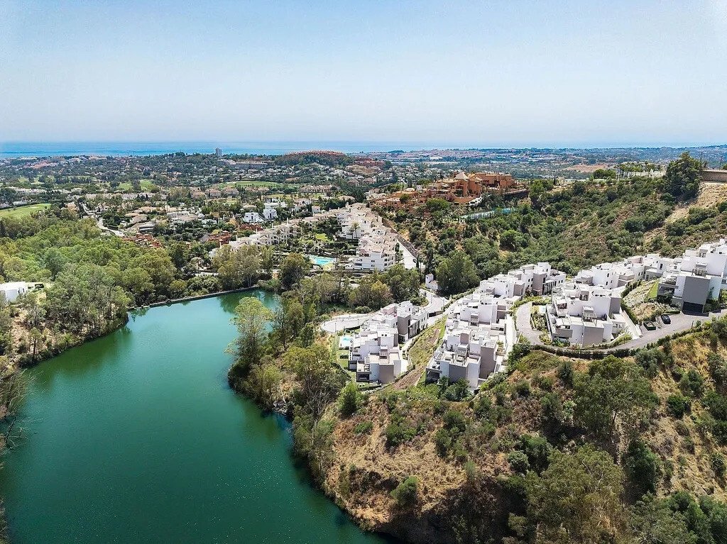 Penthouse in Nueva Andalucia, Marbella, Spain 2 - 18679496