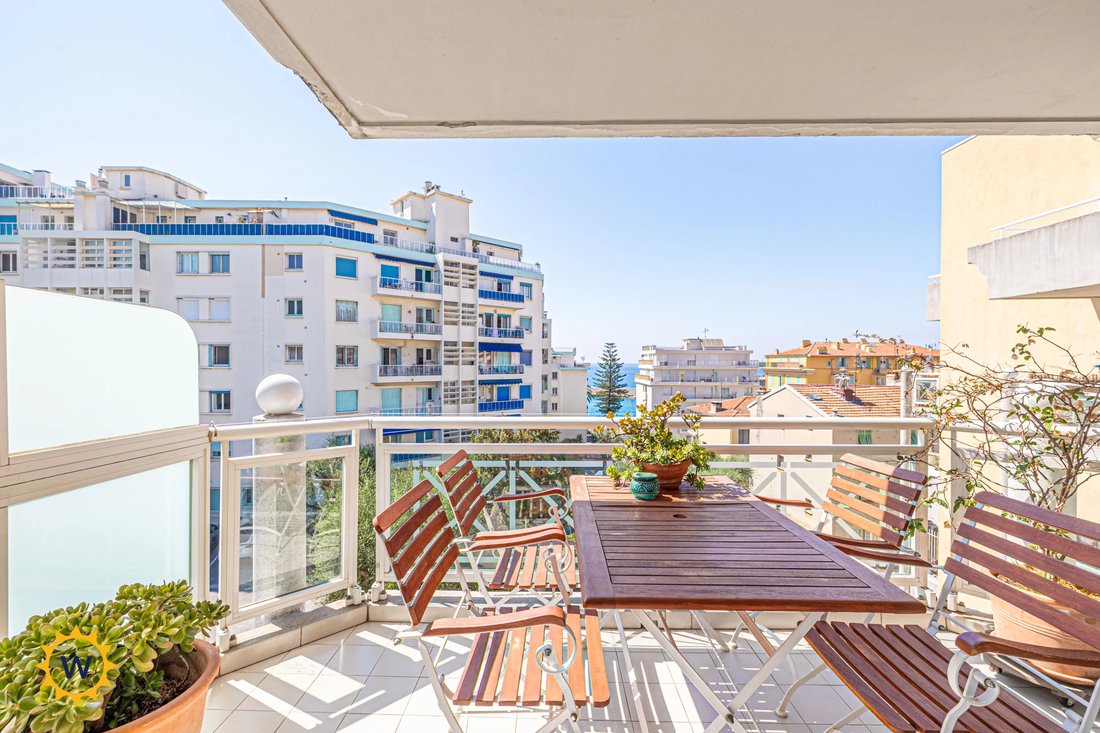 Apartment in Le Port, Nice, France 3 - 18679412