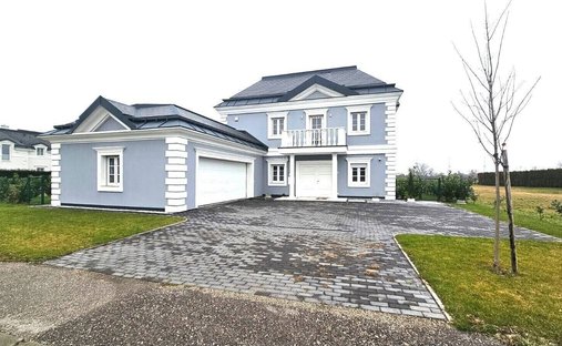 Villa en Ebreichsdorf, Baja Austria, Austria 1