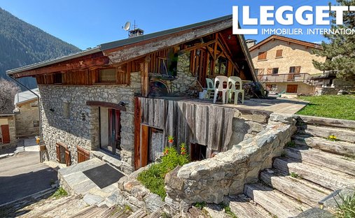 Chalet in Peisey-Nancroix, Auvergne-Rhône-Alpes, France 1