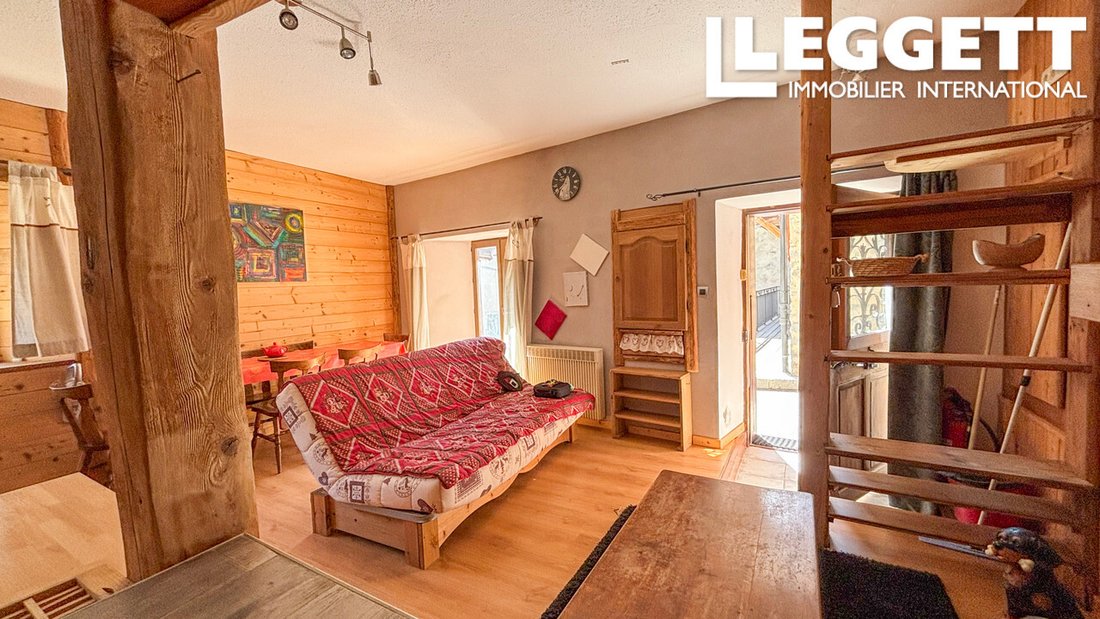 Chalet in Peisey-Nancroix, Auvergne-Rhône-Alpes, France 3 - 17564185