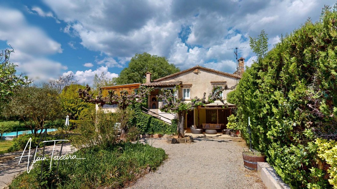 Haus in Saint-Antonin-du-Var, Provence-Alpes-Côte d'Azur, Frankreich 1 - 17742837
