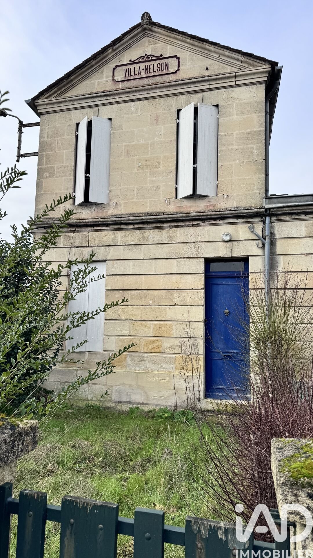 Arveyres, Nouvelle-Aquitaine, France 2 - 18680254
