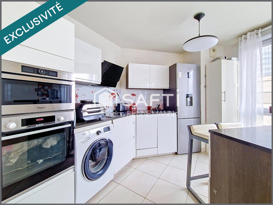 Apartment in Puteaux, Ile-de-France, France 4 - 18679945