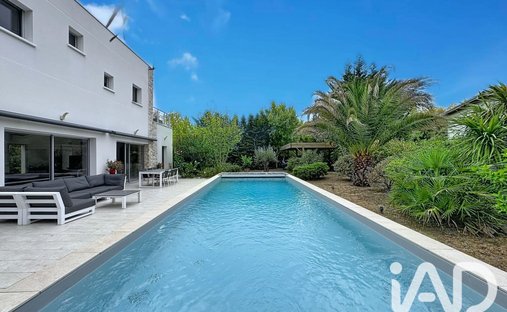 Haus in Sardine-Chiquet, Pessac, Frankreich 1