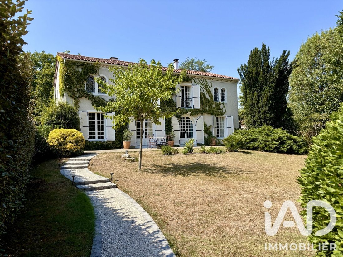 House in Medis, Nouvelle-Aquitaine, France 1 - 18680427