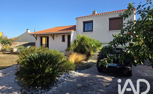 Haus in Olonne-sur-Mer, Les Sables-d'Olonne, Frankreich 1