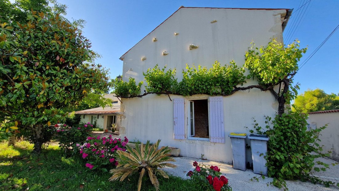 Maison à Aigrefeuille-d'Aunis, Nouvelle-Aquitaine, France 1 - 18035592