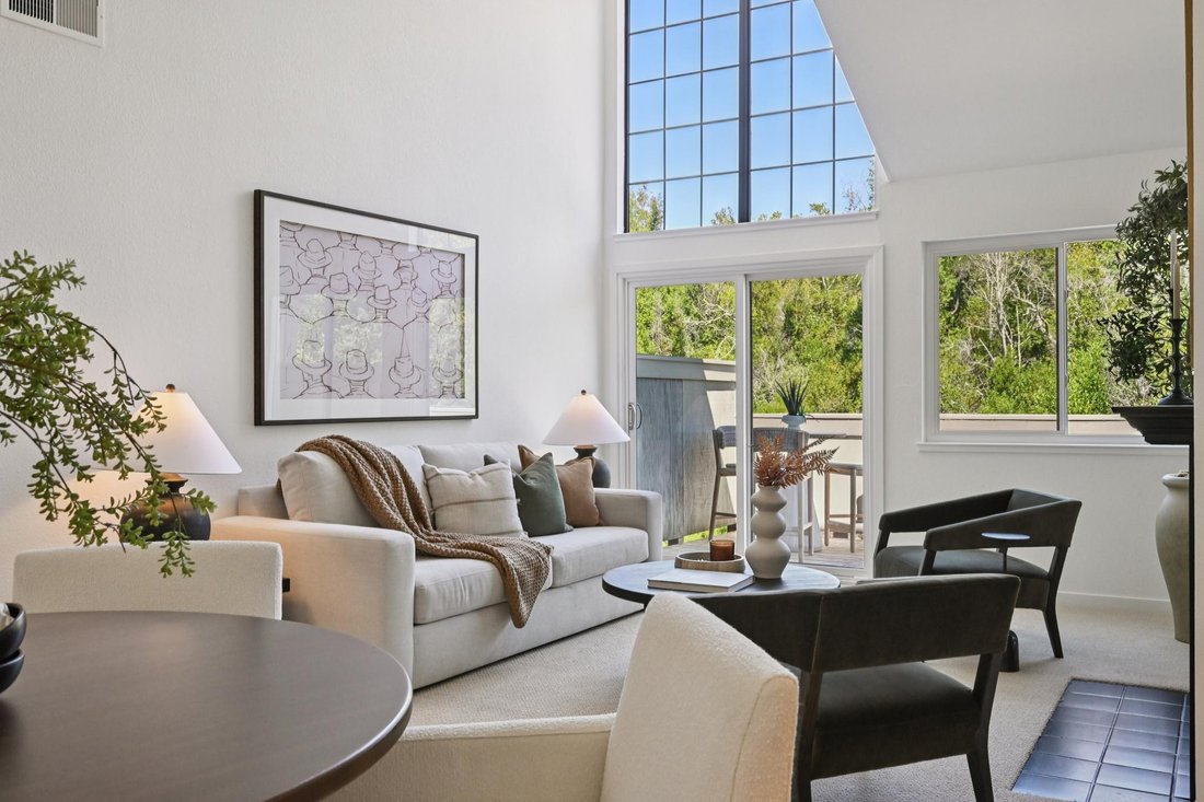 Condo in Novato, California, United States 4 - 18679543