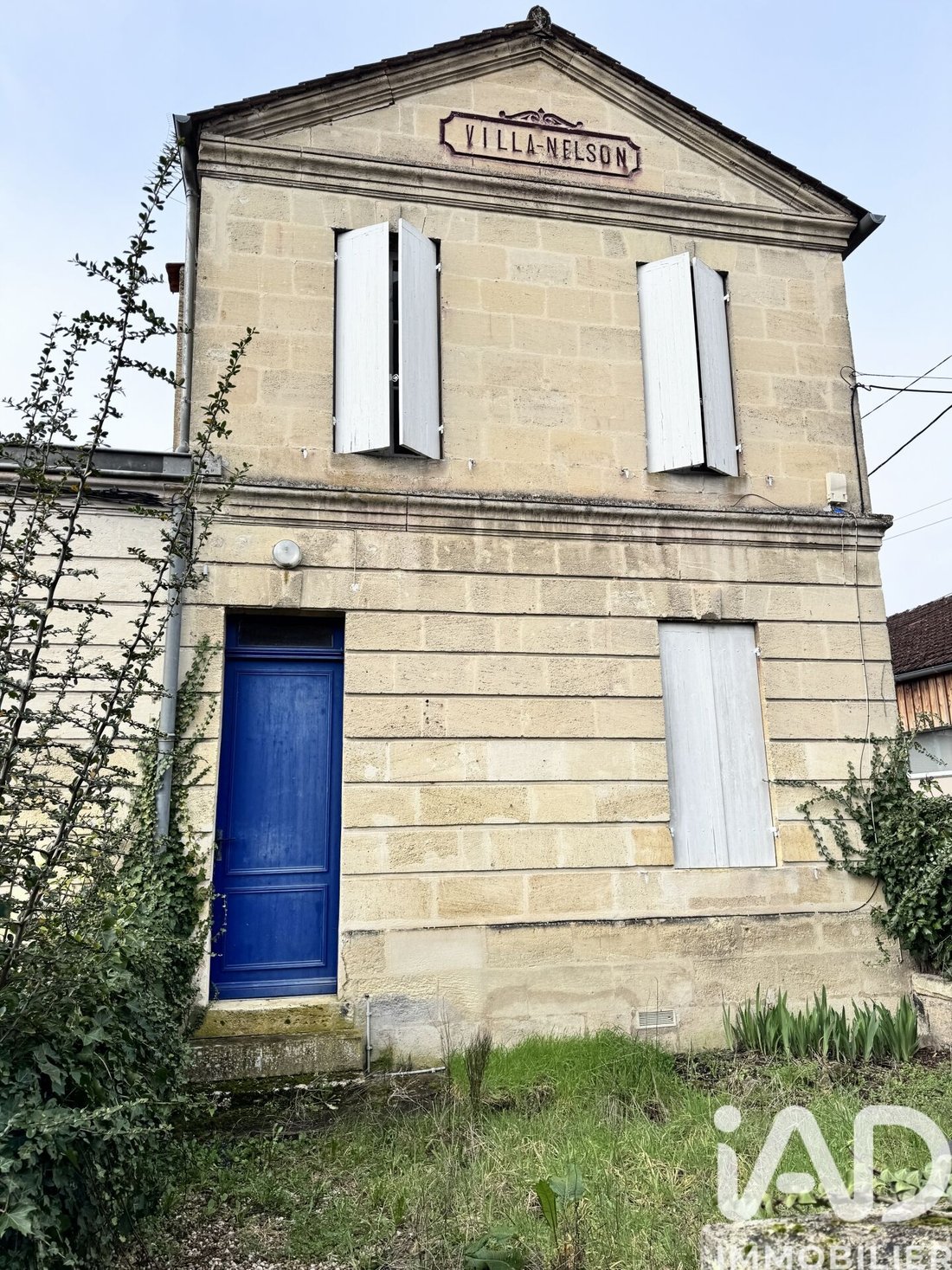 Arveyres, Nouvelle-Aquitaine, France 3 - 18680254