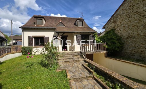 House in Villemoisson-sur-Orge, Ile-de-France, France 1