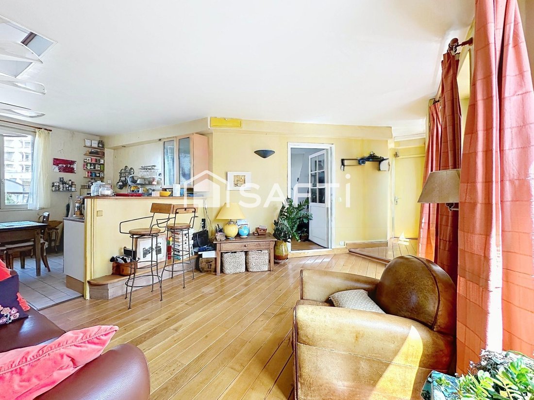 Apartment in Buttes Chaumont, Paris 19e Arrondissement, Paris 4 - 18679948