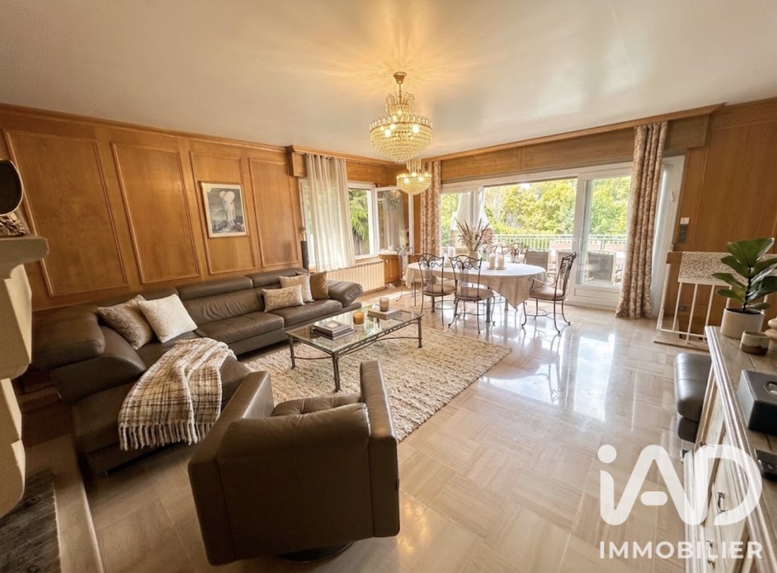 House in Chennevieres-sur-Marne, Ile-de-France, France 4 - 18680290