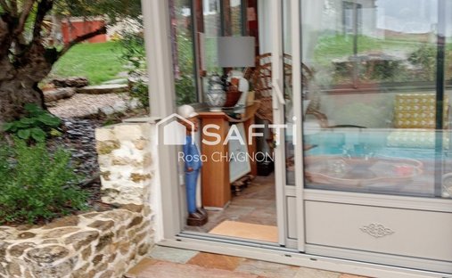 Casa en Serigne, Países del Loira, Francia 1