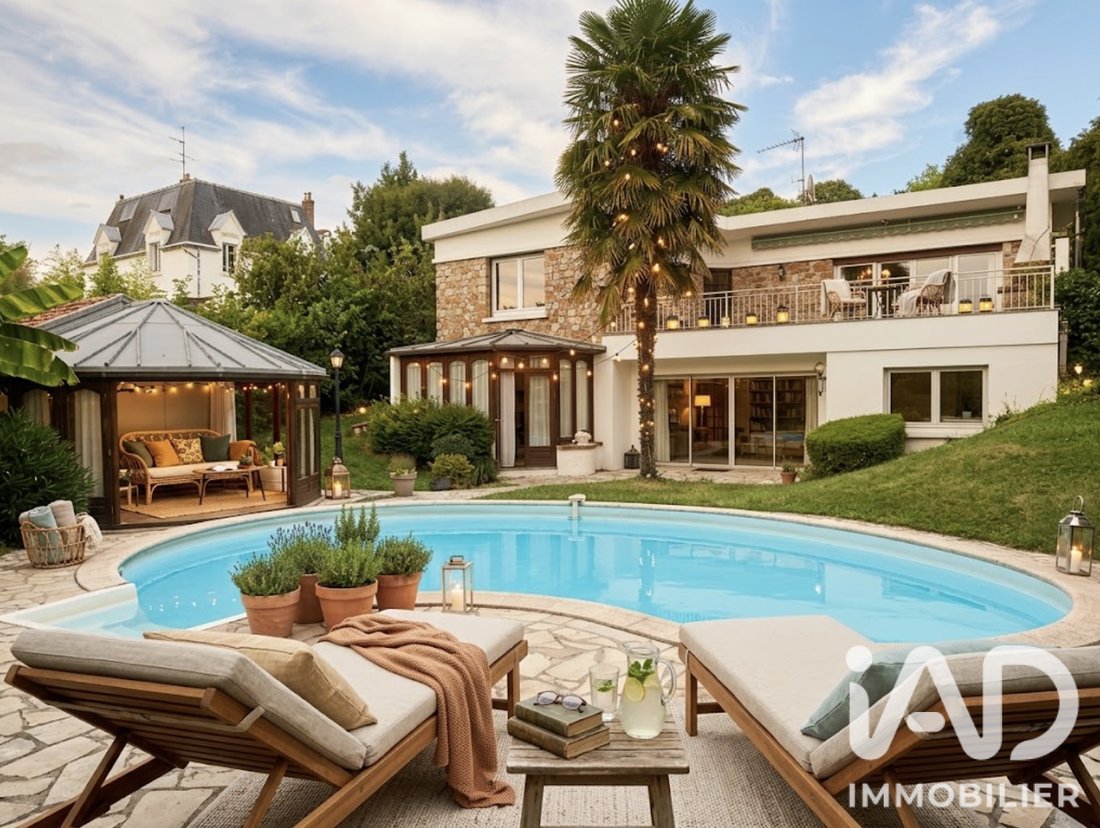 House in Chennevieres-sur-Marne, Ile-de-France, France 1 - 18680290