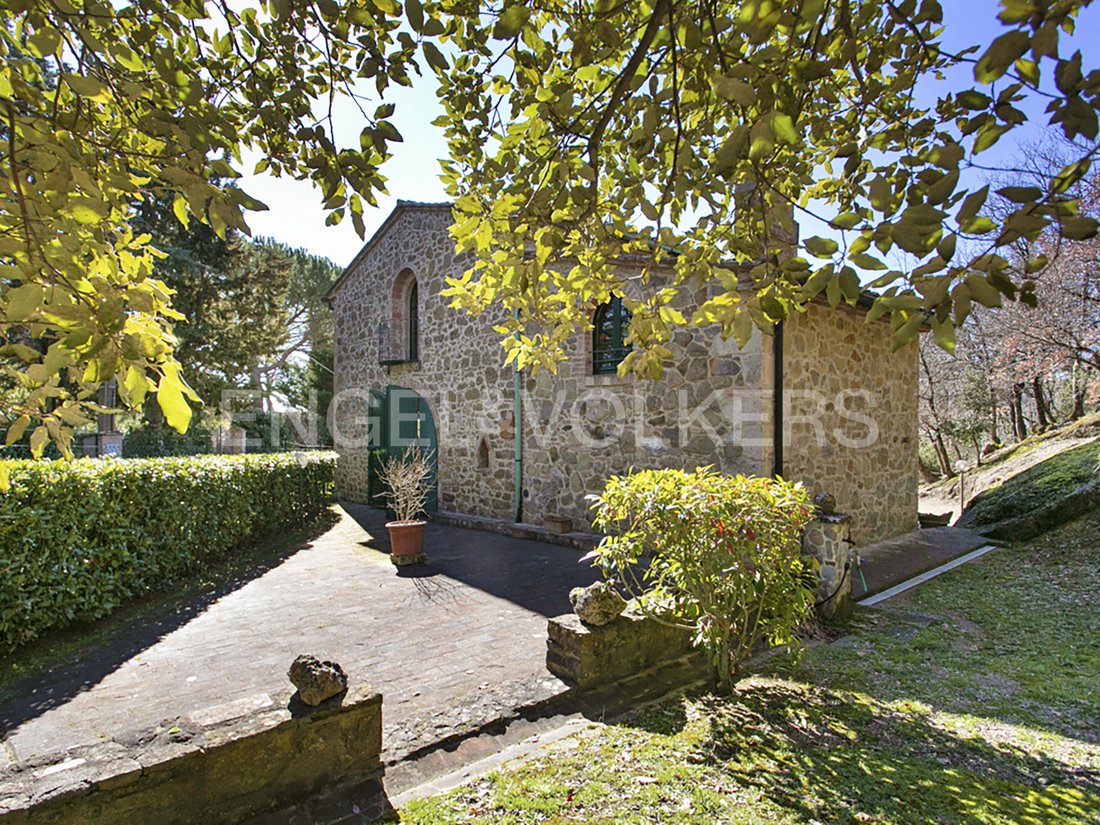 Country House in Casole d'Elsa, Tuscany, Italy 1 - 18680003
