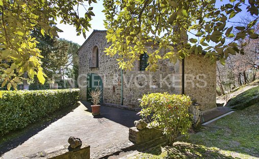 Country House in Casole d'Elsa, Tuscany, Italy 1