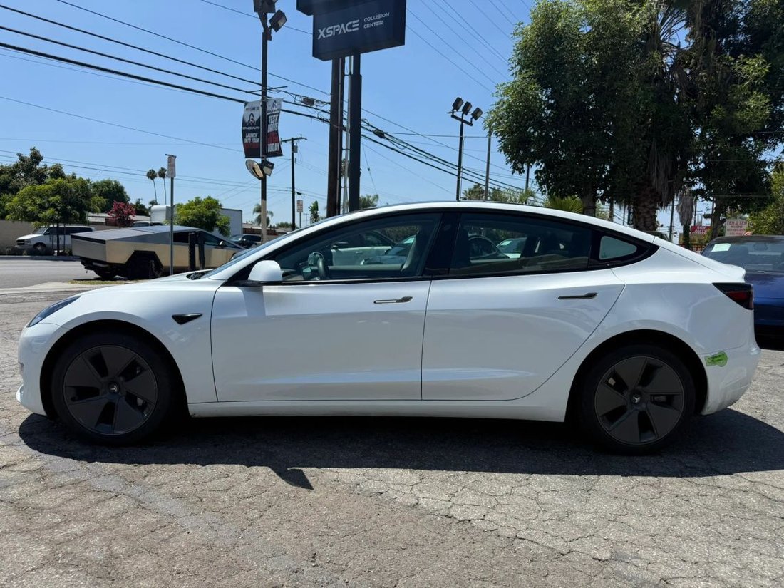 Sedan in Azusa, CA, United States 4 - 18679751