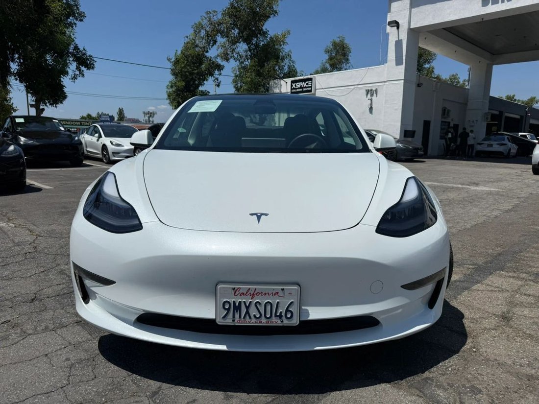 Sedan in Azusa, CA, United States 2 - 18679751
