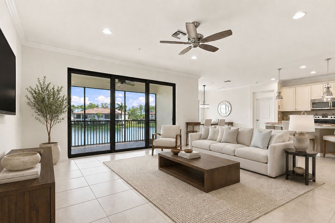 Condo in Naples, Florida, United States 3 - 18679832
