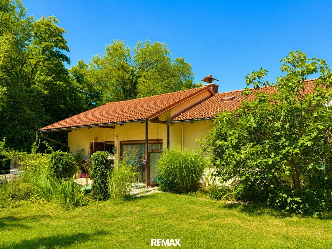 Bungalow in Graz, Styria, Austria 1 - 18679583