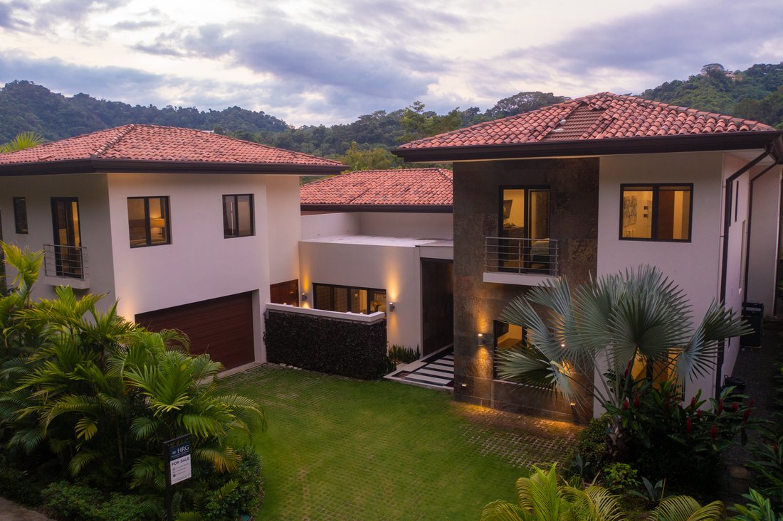 House in Playa Herradura, Puntarenas Province, Costa Rica 2 - 18679909