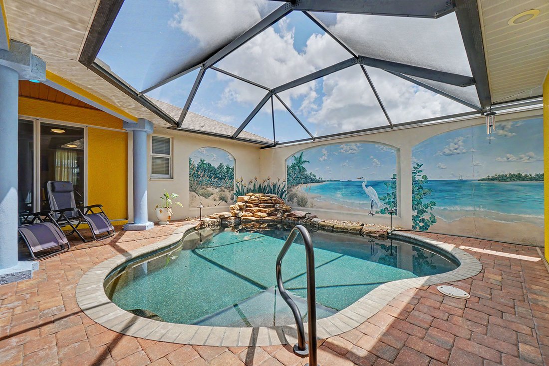 House in Cape Coral, Florida, United States 4 - 18679834
