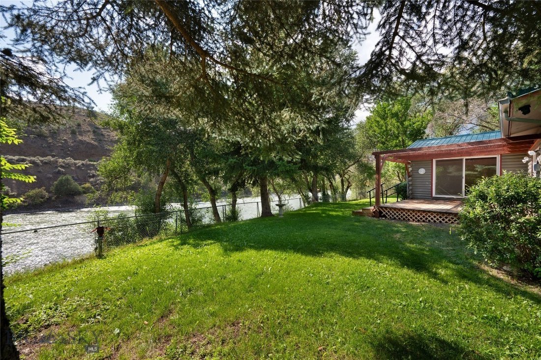 House in Gardiner, Montana, United States 5 - 18679973
