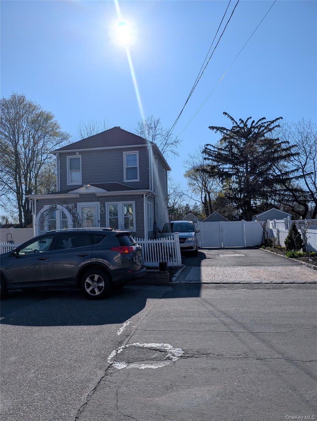 House in Huntington Station, New York, United States 1 - 18679962