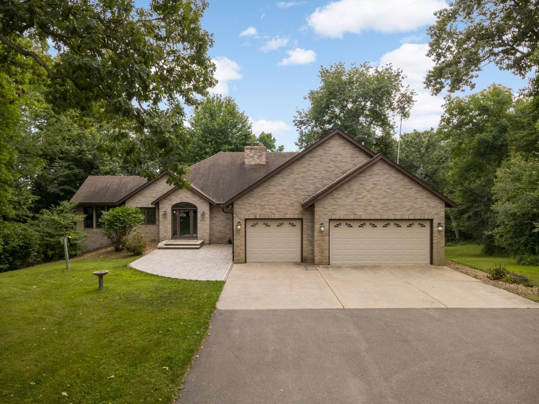 House in Lakeville, Minnesota, United States 2 - 18679976
