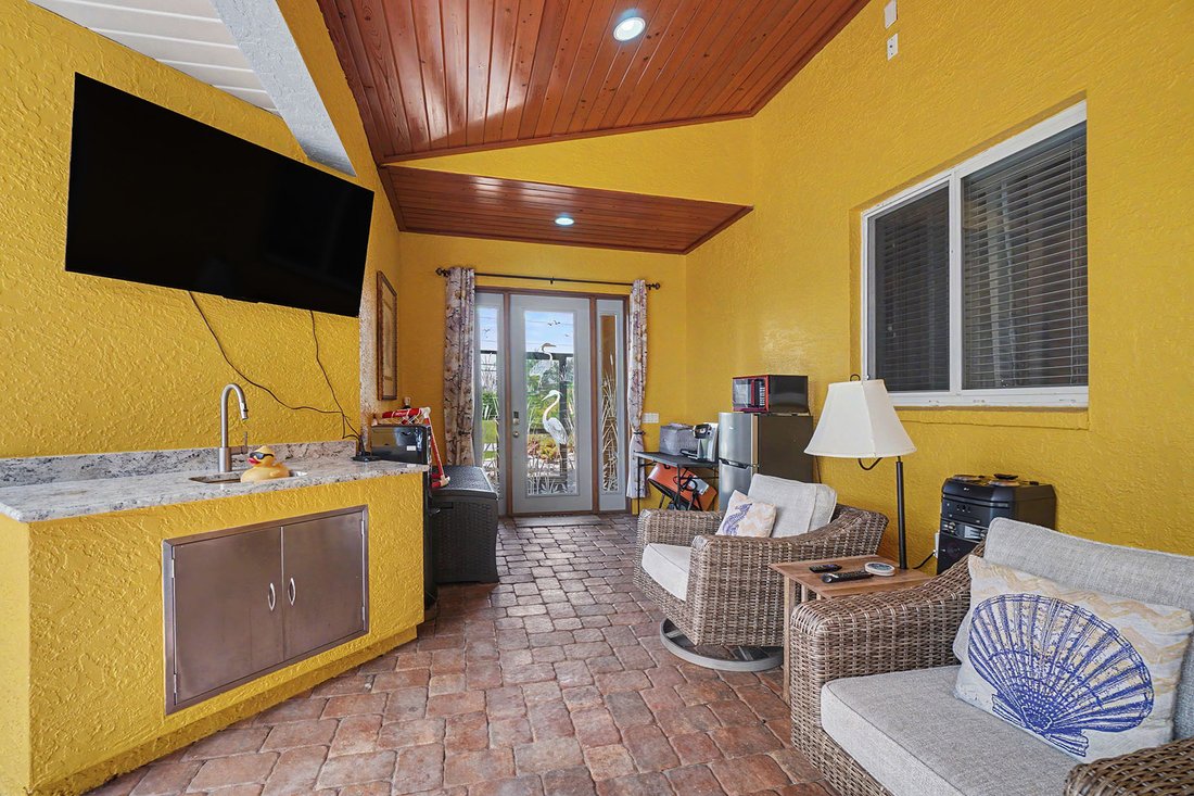 House in Cape Coral, Florida, United States 5 - 18679834