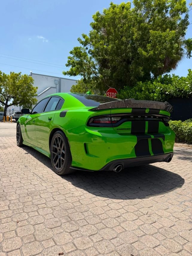 Sedan in Miami, FL, United States 4 - 18679619