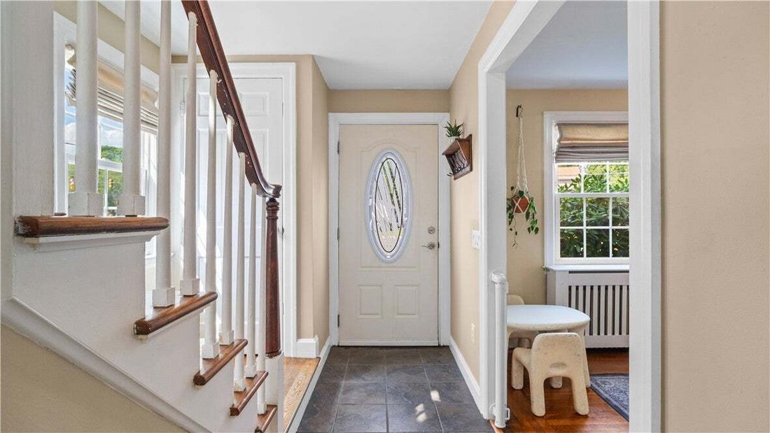 House in East Providence, Rhode Island, United States 4 - 18680263