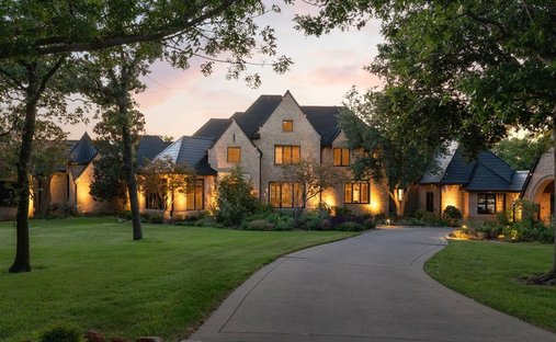 House in Lewisville, Texas, United States 1