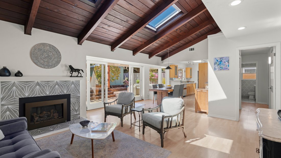 House in Mill Valley, California, United States 1 - 18680128