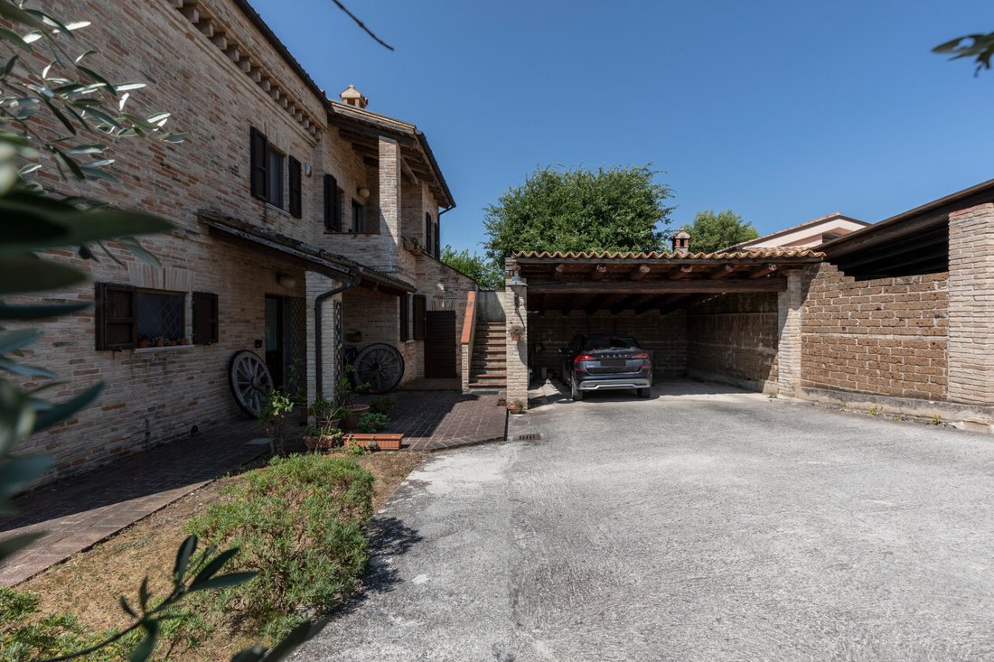 House in Saint Stephen, Ancona, Italy 4 - 18684067