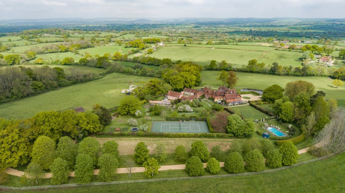 House in Sedgehill, England 3 - 15825359