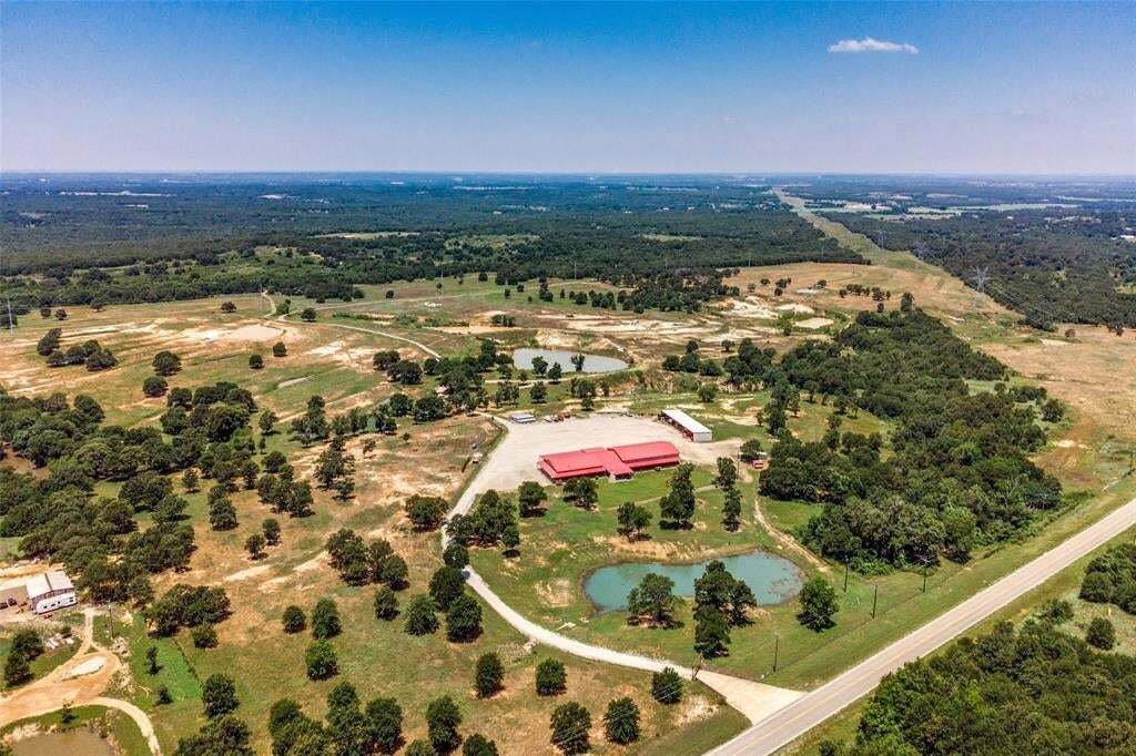 Farm Ranch in Poolville, Texas, United States 3 - 18682926