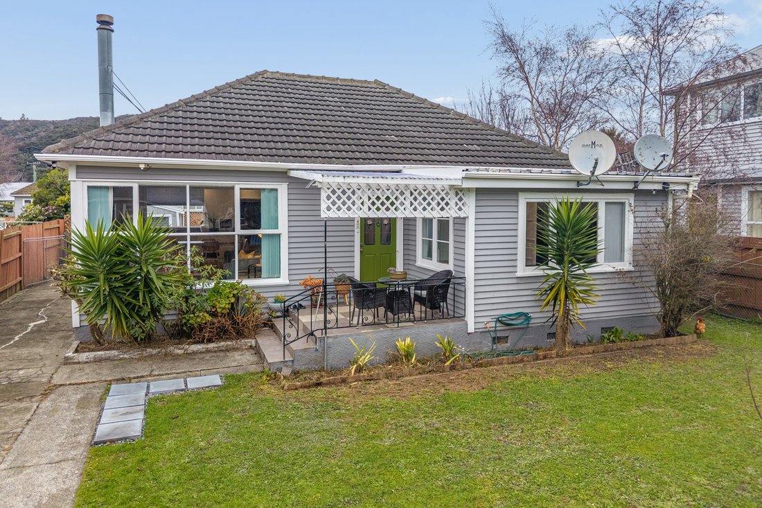 House in Lower Hutt, Wellington, New Zealand 5 - 18681694