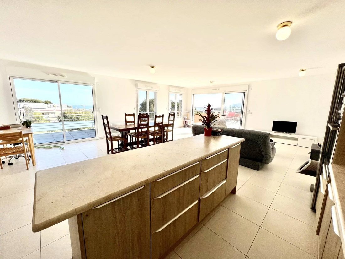 Apartment in Vieille Ville, Antibes, France 2 - 15694088
