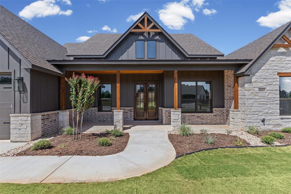House in Granbury, Texas, United States 5 - 18682934