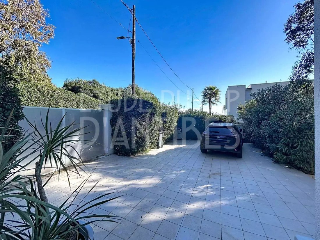 Villa in Fontmerle, Antibes, Frankreich 5 - 17149571