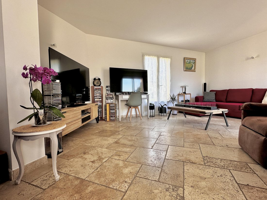 House in Tavernes, Provence-Alpes-Côte d'Azur, France 3 - 18682854