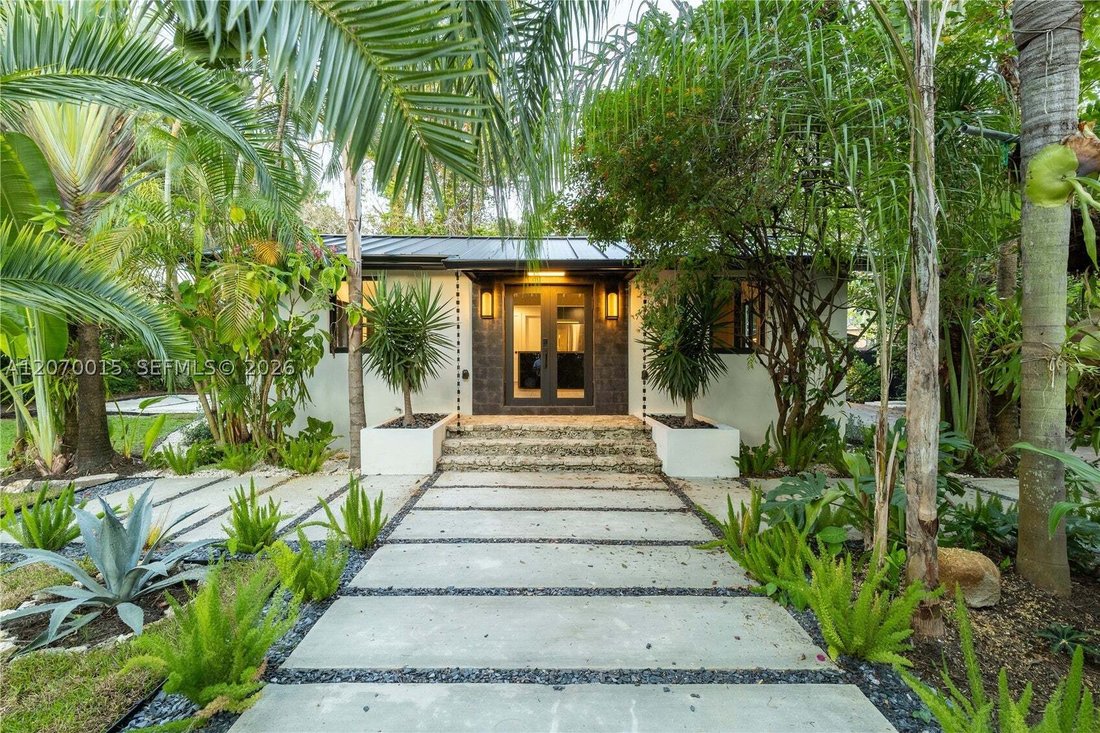 House in Miami, Florida, United States 1 - 18682357