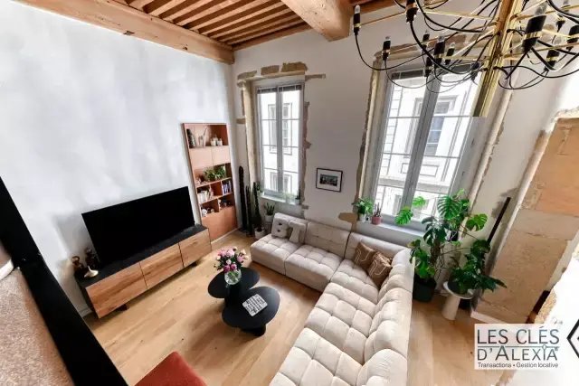 Apartment in Saint Vincent, Lyon 1er Arrondissement, Lyon 5 - 18411731