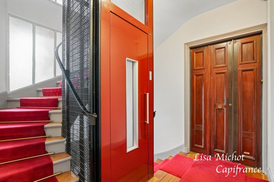 Apartment in Auteuil Sud, Paris 16e Arrondissement, Paris 4 - 18271150