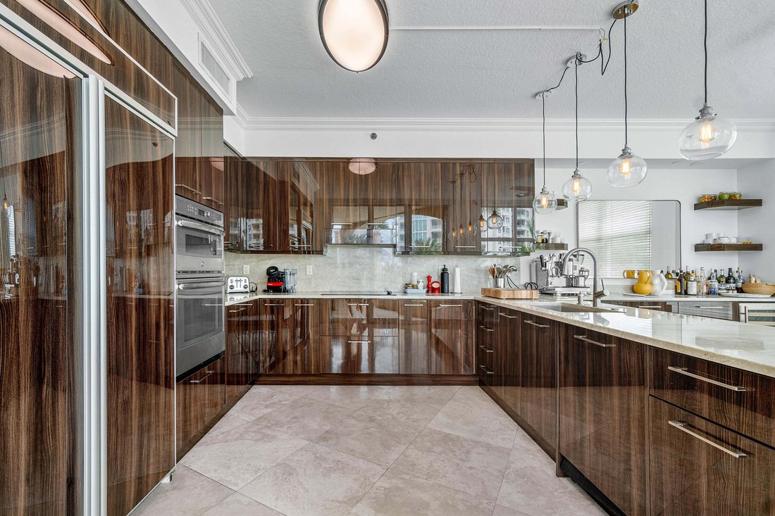Condo in Boca Raton, Florida, United States 1 - 18682373