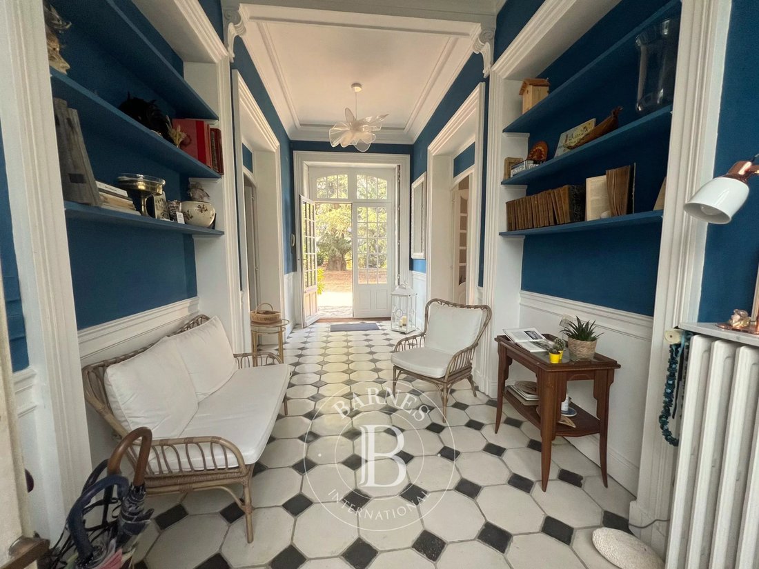 Estate in Saint-Avertin, Centre-Val de Loire, France 4 - 18616072